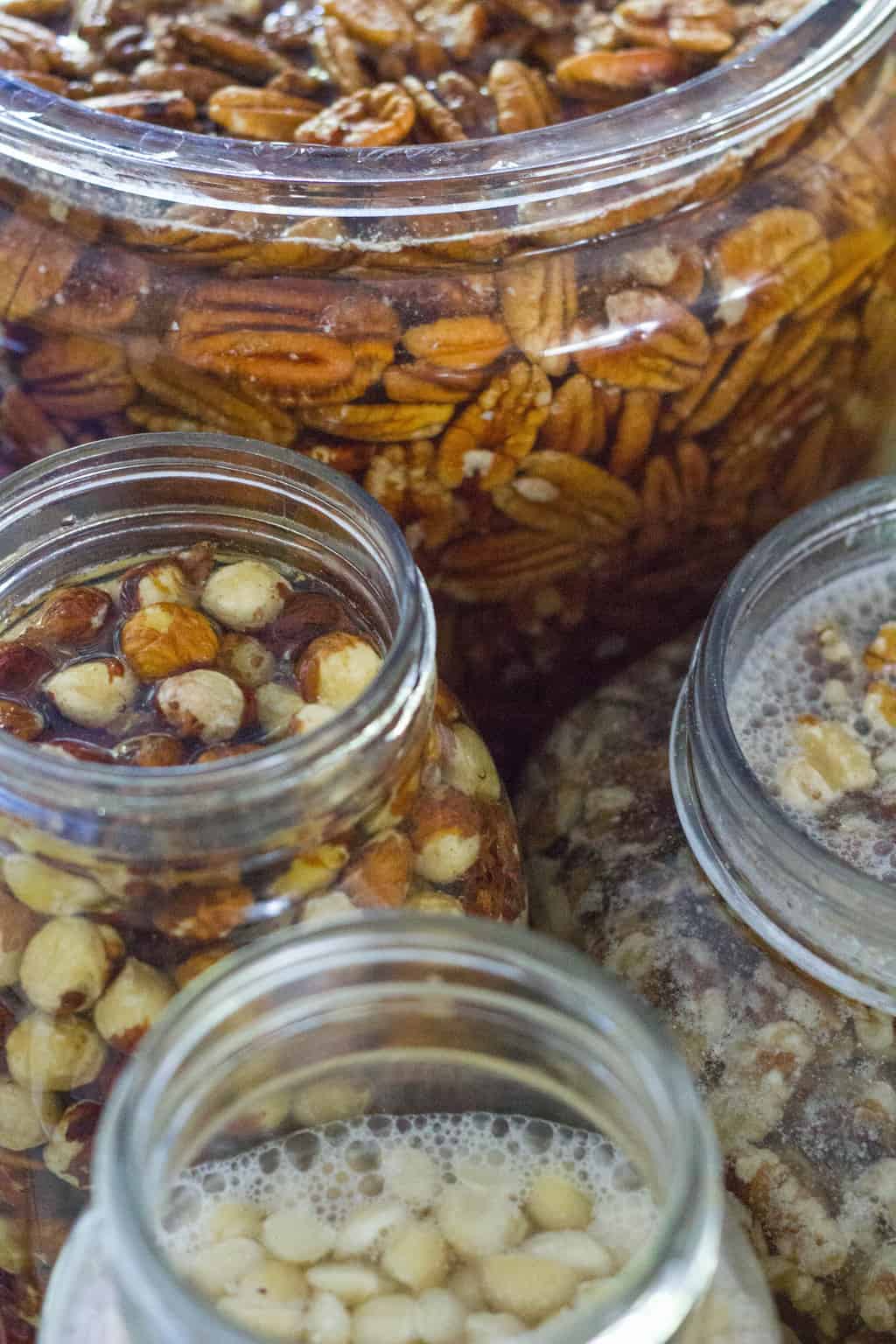 How to make your own almond milk- zero waste and delicious!